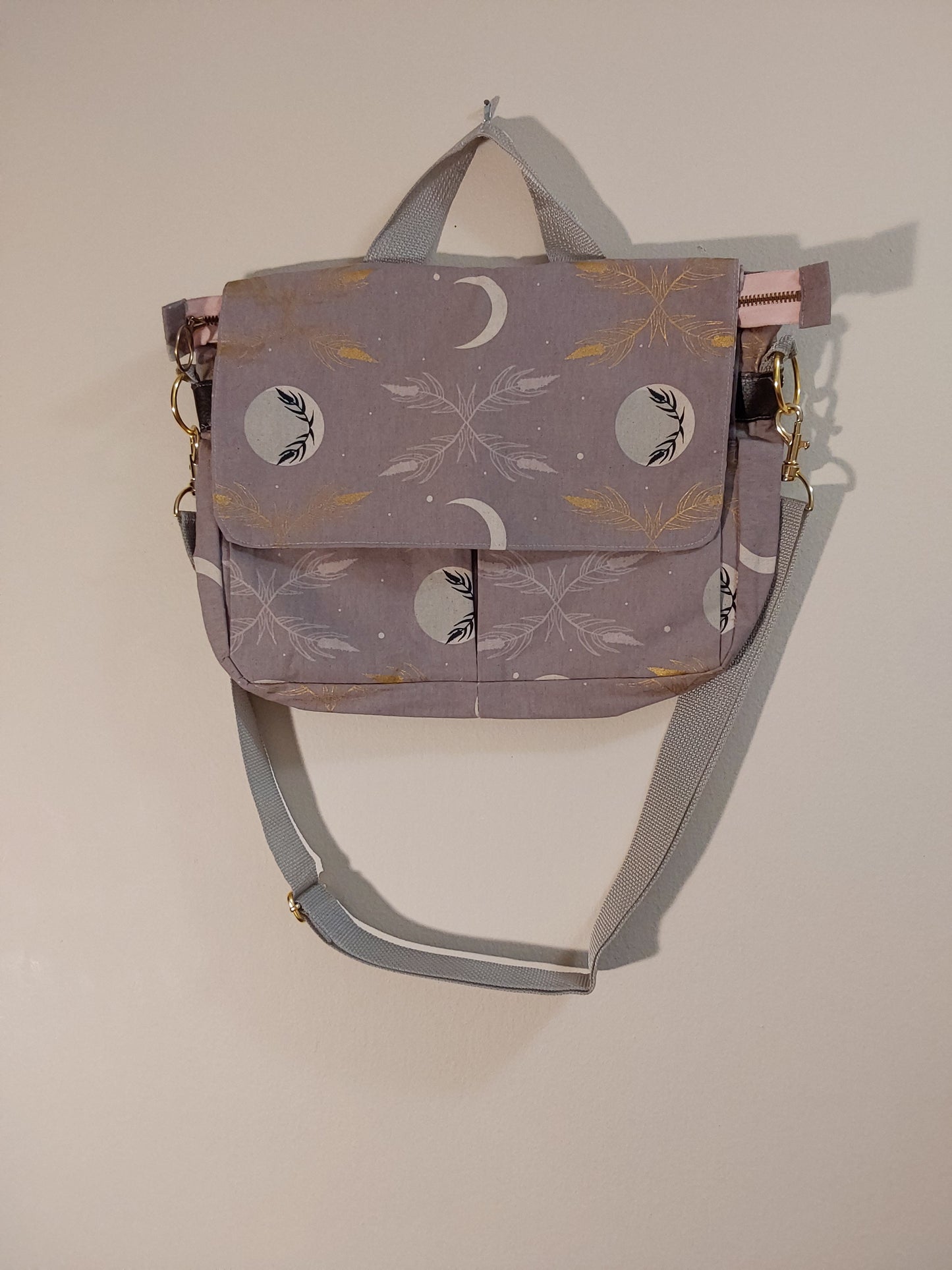 Canvas Messenger Bag